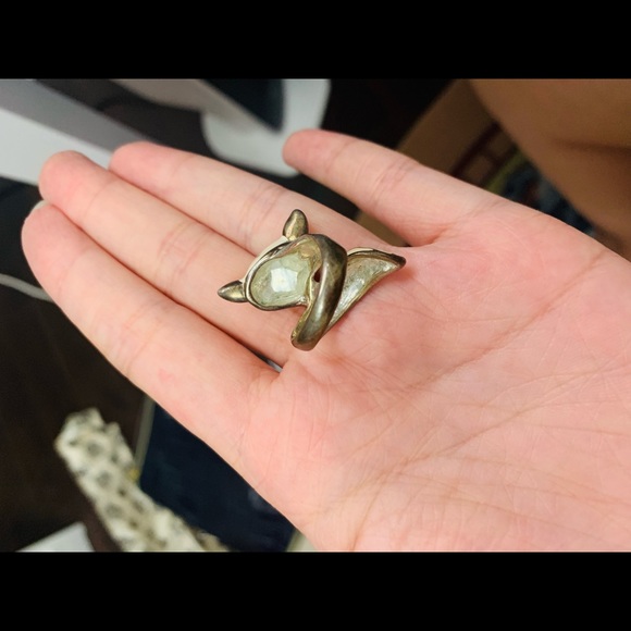 very solid material ring. Size 6-6.5 - Picture 4 of 4